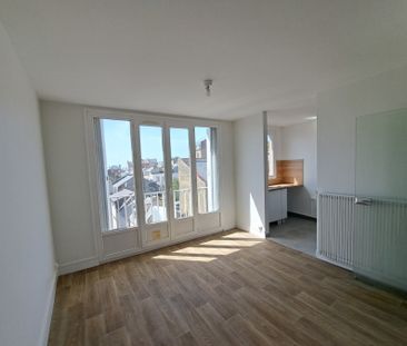 Location Appartement 2 pièces 27m² - Photo 4