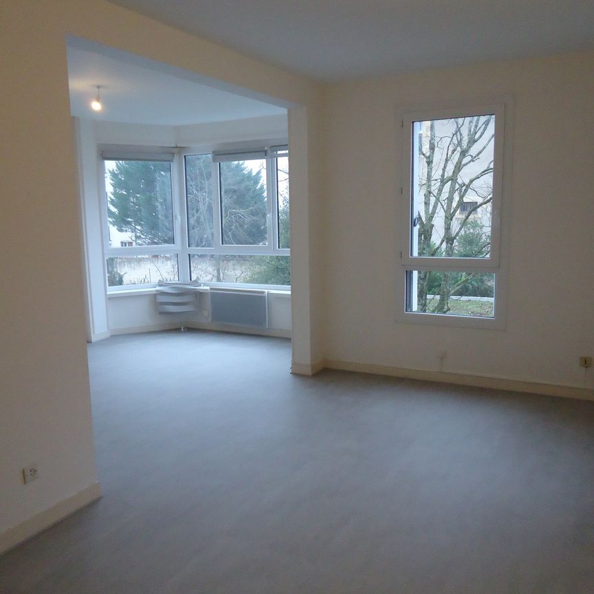 Location Appartement 3 pièces 70m² NEVERS 58000 - Photo 1
