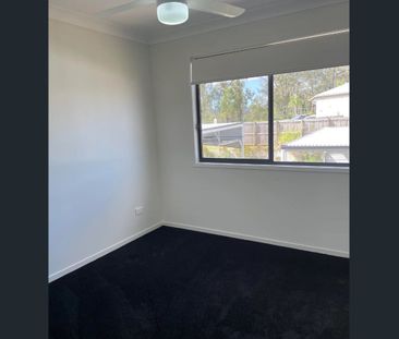 Modern 3 Bedroom Home with 3 Bathrooms & Double Garage in Convenien... - Photo 1