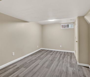 For Lease - 1393 Claymor Avenue, Mooneys Bay - Carleton Heights and... - Photo 6