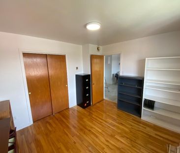 JOLI 4 1/2 À LOUER À MONTRÉAL - Photo 2