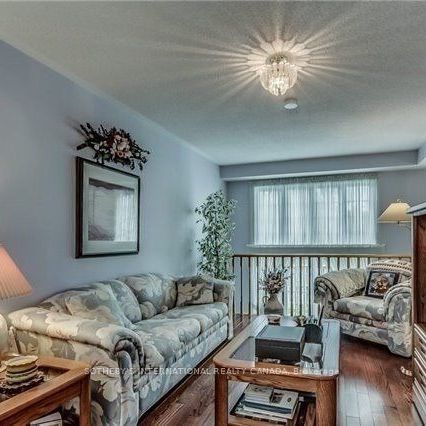 For Lease - 47 Hartnell Square, Brampton, Ontario - Photo 1