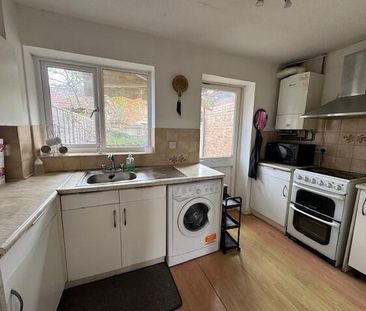 2 bedroom terraced house to rent - Photo 6