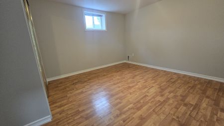 For Lease - 120 Valley Vista Drive, Vaughan, Ontario - Photo 5