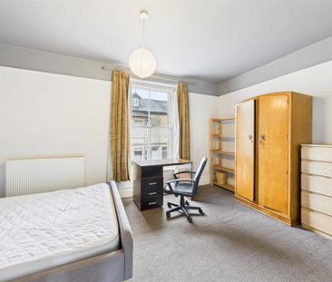 7 bedroom private hall to rent - Photo 6