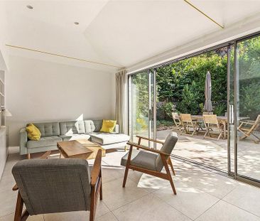 3 bedroom terraced house to rent - Photo 3