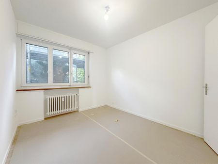 Ihre neue Wohlfühloase - frisch saniert und zentral gelegen! - Foto 2