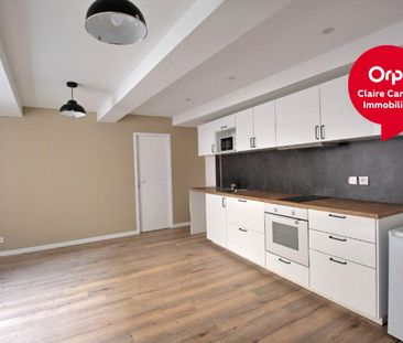 Location Appartement 1 pièce 41m² MAZAMET 81200 - Photo 1