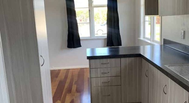 Four Bedroom Home - Close to Town - Photo 1