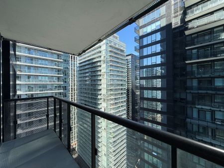 For Lease - 127 Broadway Avenue Unit# 2806, Toronto, Ontario - Photo 2