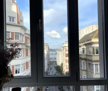 A Coruña Capital - Photo 2