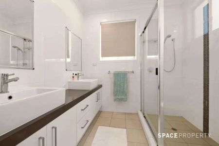 “Affordable Living in Sought-After St Lucia” - Photo 3