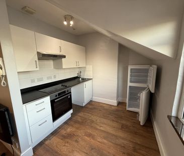 1 bedroom flat to rent - Photo 6