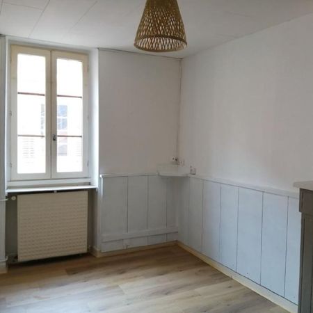 Location Appartement 1 pièce 22m² CHAMBERY 73000 - Photo 4