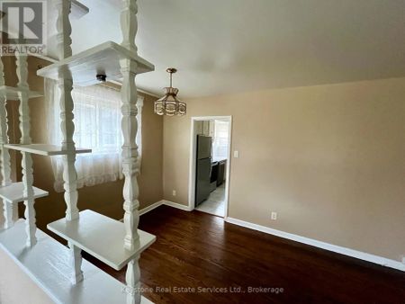 426 SEABOURNE DRIVE - Photo 2