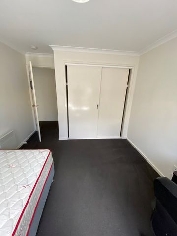 8-bedroom shared house, Katelyn Court - Photo 5