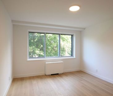 4555 Bonavista Avenue, Montréal, QC - Photo 3