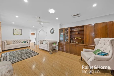 8 Bensbach Road, Glenfield, NSW 2167 - Photo 4