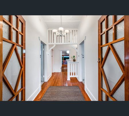 44 Hillsley Avenue, Everard Park, SA 5035 - Photo 2