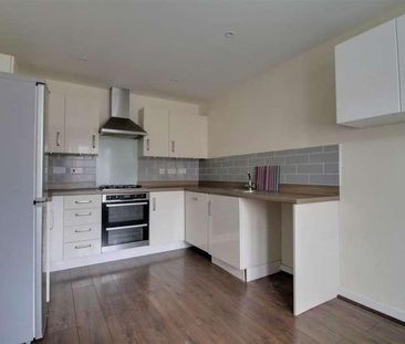 Berry Maud Lane, Shirley, B90 - Photo 2