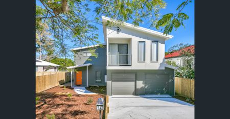 MODERN, FULLY FURNISHED, STUDIO APARTMENT - Photo 5