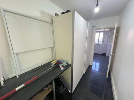 Hornbeams, Harlow - Photo 4