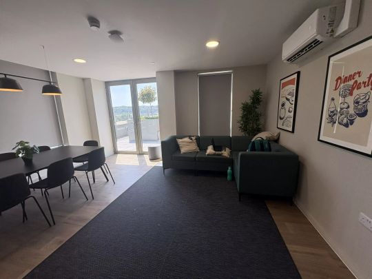 Diamond Ensuite - Photo 1