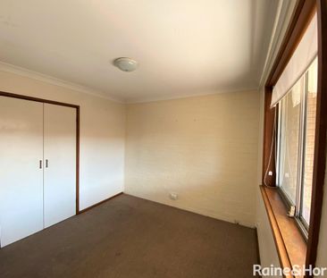 LOW MAINTENANCE LIVING - Photo 4