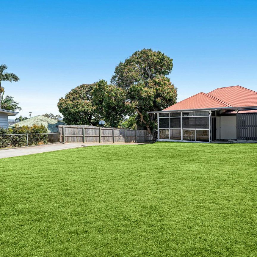 Renovated Perfection Meets Bayside Lifestyle - Photo 1