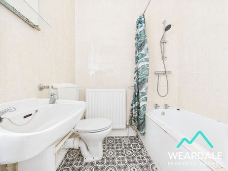 2 bedroom end of terrace house to rent - Photo 2