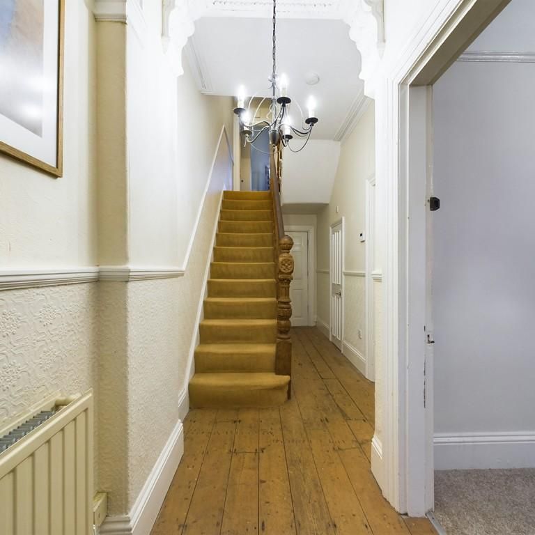 5 bedroom house share to rent - Photo 1