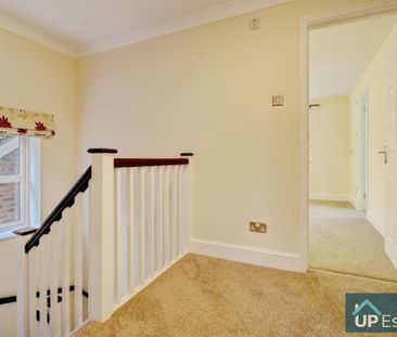 3 bedroom detached house to rent - Photo 4