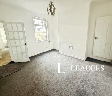 2 bedroom terraced house to rent - Photo 3