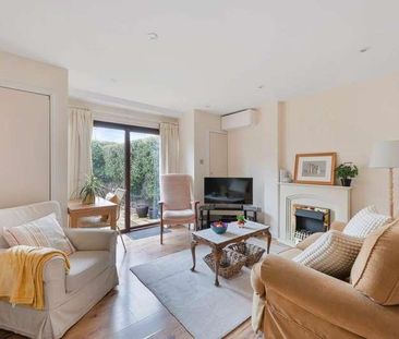 Tattenham Way, Tadworth, KT20 - Photo 2