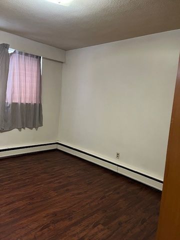 2 BDRM/1 BATH - 602 HOPKINS ST - Available Now *DECEMBER RENT SPECIAL* - Photo 4