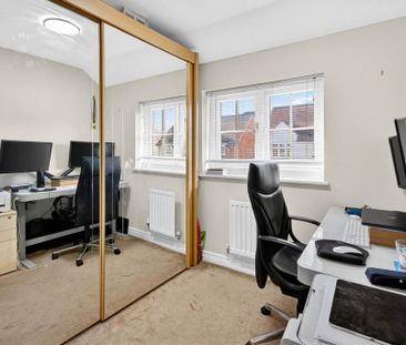 4 bedroom detached house to rent - Photo 3