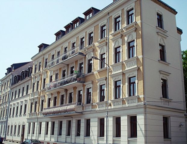 Leipzig-Schleußig: ** Schicke 3-Raumwohnung mit Balkon in Parknähe ** - Foto 1