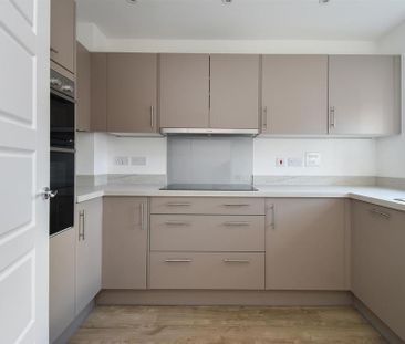 4 bedroom house to rent - Photo 2