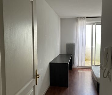 Location Appartement 1 pièce 25m² PESSAC 33600 - Photo 2