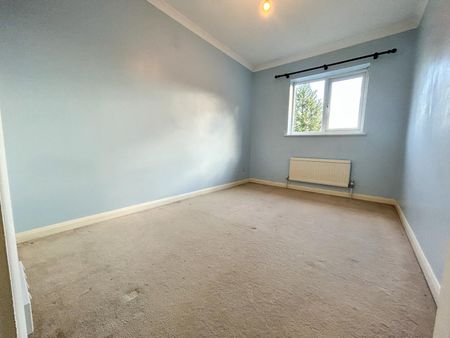 2 Bedroom House To Let - HP13 - Photo 4