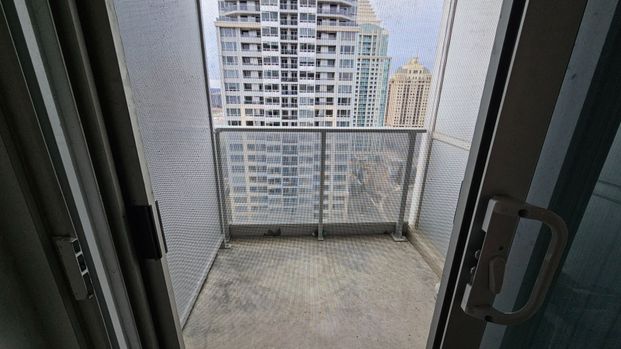 For Lease - 3 Rean Drive Unit# 1712, Toronto, Ontario - Photo 1