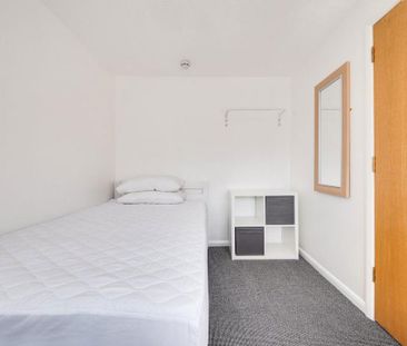 6 bedroom house to rent - Photo 6