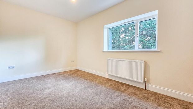 2 New Limes, Barnwood Road - Photo 1