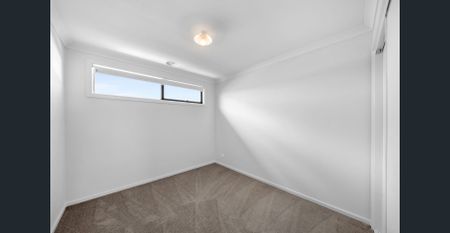 Fresh, Modern & Move-In Ready – Brand New Home in Deanside - Photo 2