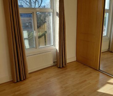 1 Bed Flat, Islington, N1 - Photo 1