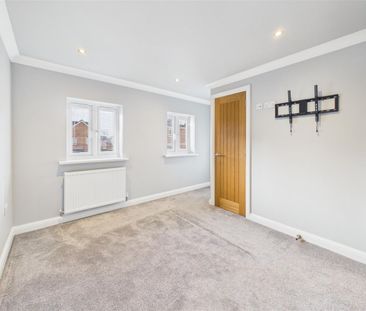 2 bedroom House to rent - Photo 5