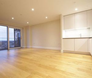 2 Bedrooms Flat to rent in Acton Walk, London N20 | £ 508 - Photo 1