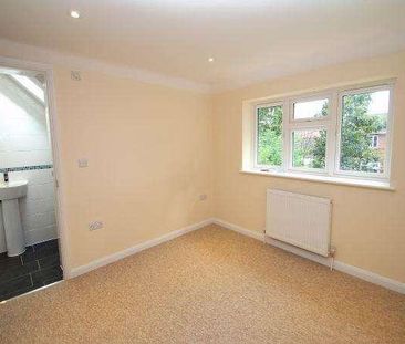 Anslow Gardens, Iver, SL0 - Photo 3