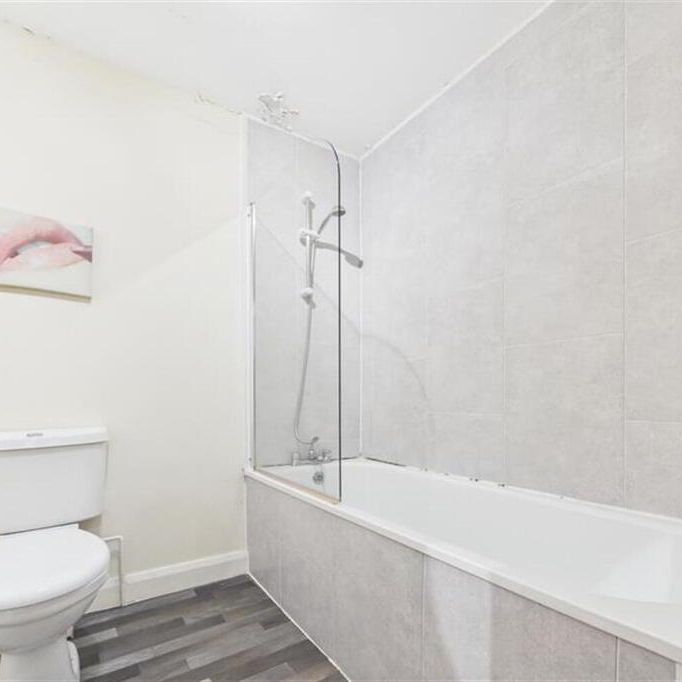 Apt 21 Beechmount Building, 35 Old Bakers Court, Belfast, BT6 8QY - Photo 1