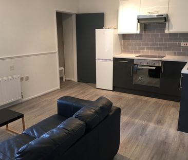 1 Bed Flat, The Tanneries, S8 - Photo 3